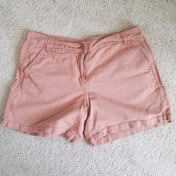 LOFT Pants - 🔴LOFT Size 6 Brick colored shorts.